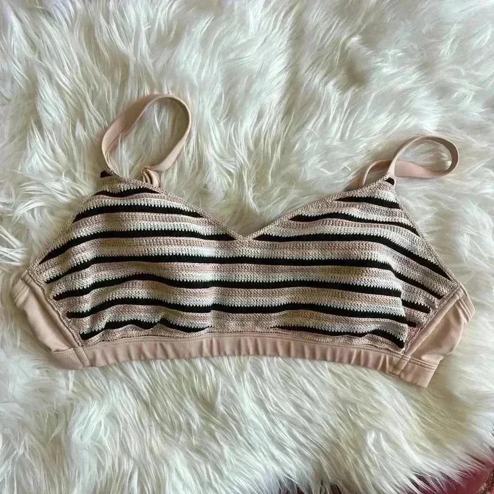 Wild Fable Crochet Bikini Top Swim Top Size XL (16-18)